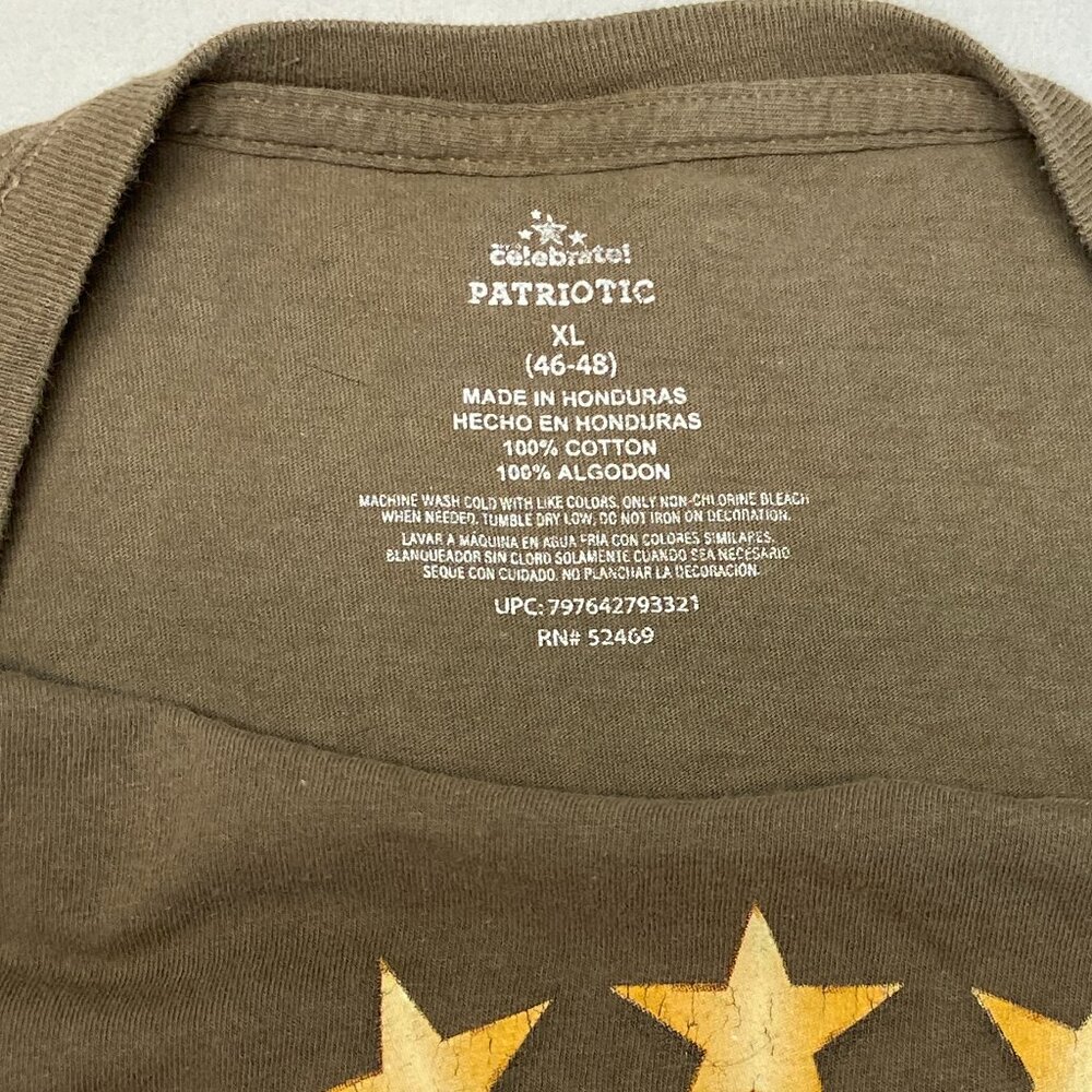 Celebrate Patriotic These Colors Don't Run Eagle Shield Graphic Tee Shirt Tan XL - Picture 10 of 10